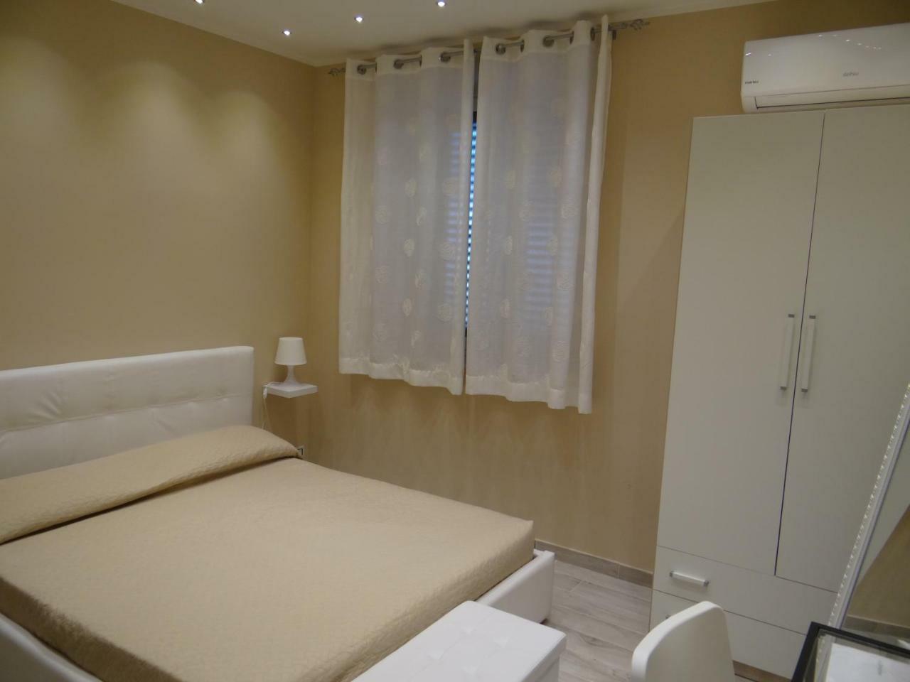 Bed and Breakfast Montecarlo Palace Palermo Zewnętrze zdjęcie