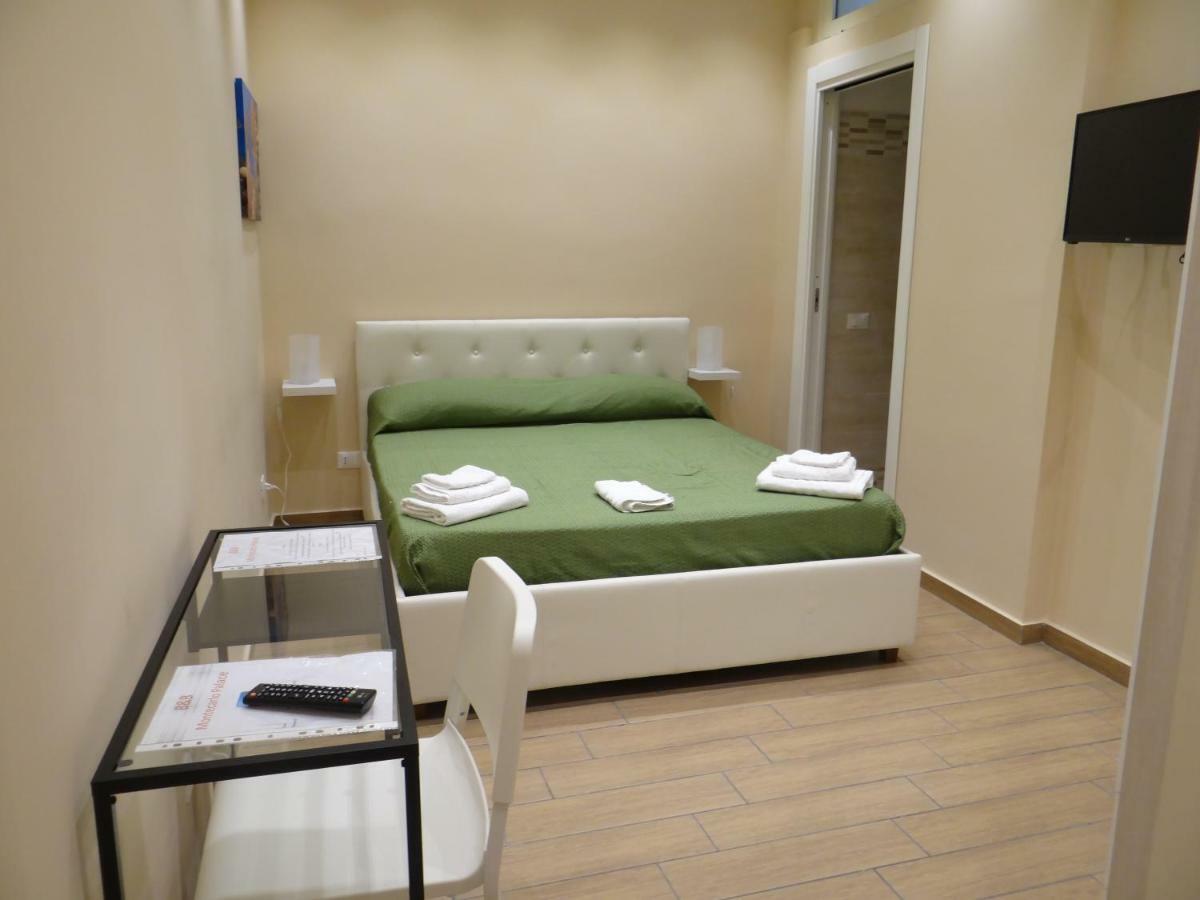 Bed and Breakfast Montecarlo Palace Palermo Zewnętrze zdjęcie