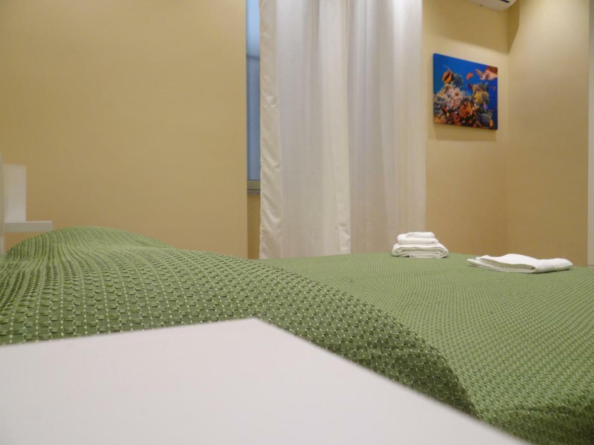 Bed and Breakfast Montecarlo Palace Palermo Zewnętrze zdjęcie