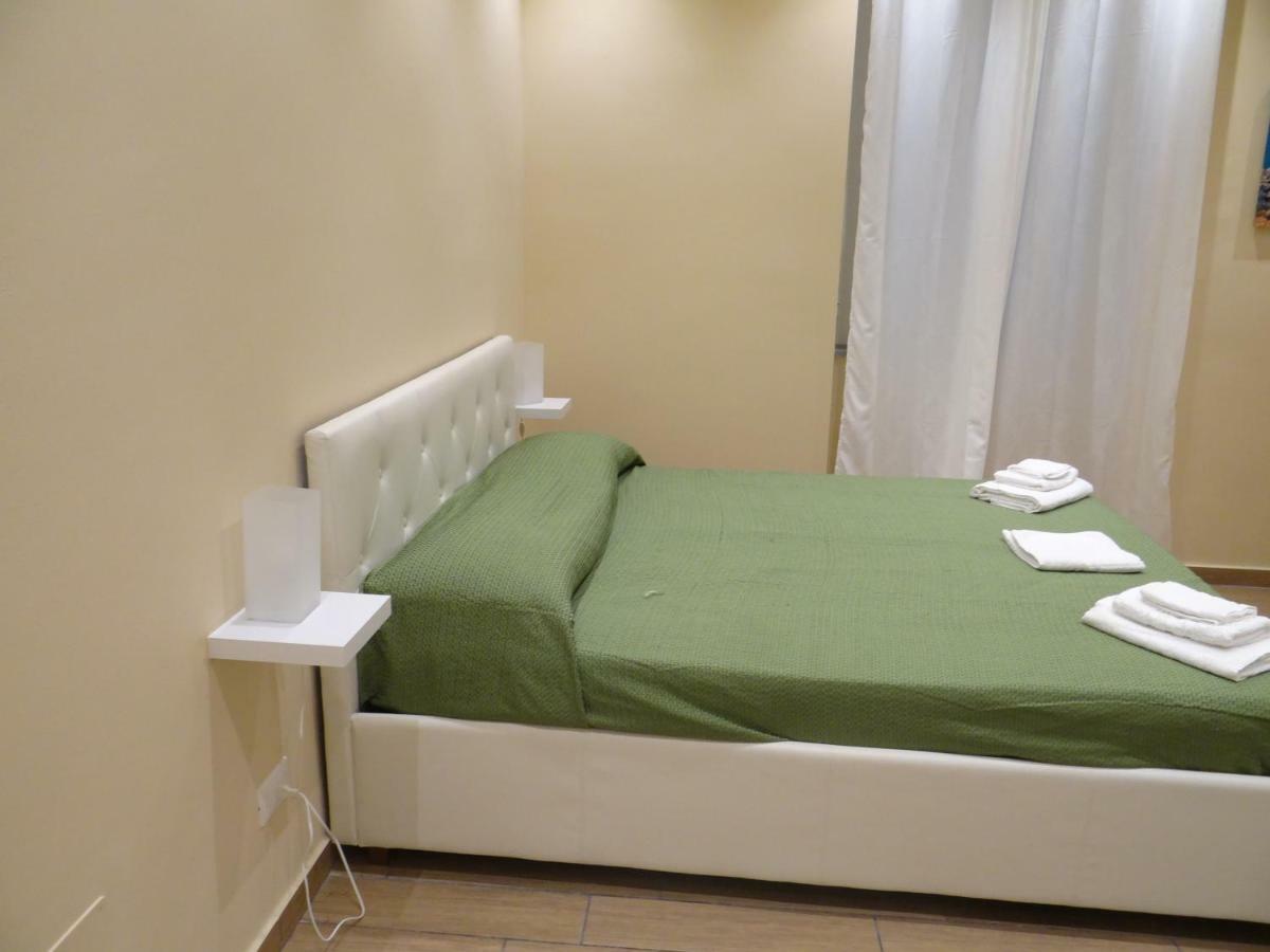 Bed and Breakfast Montecarlo Palace Palermo Zewnętrze zdjęcie