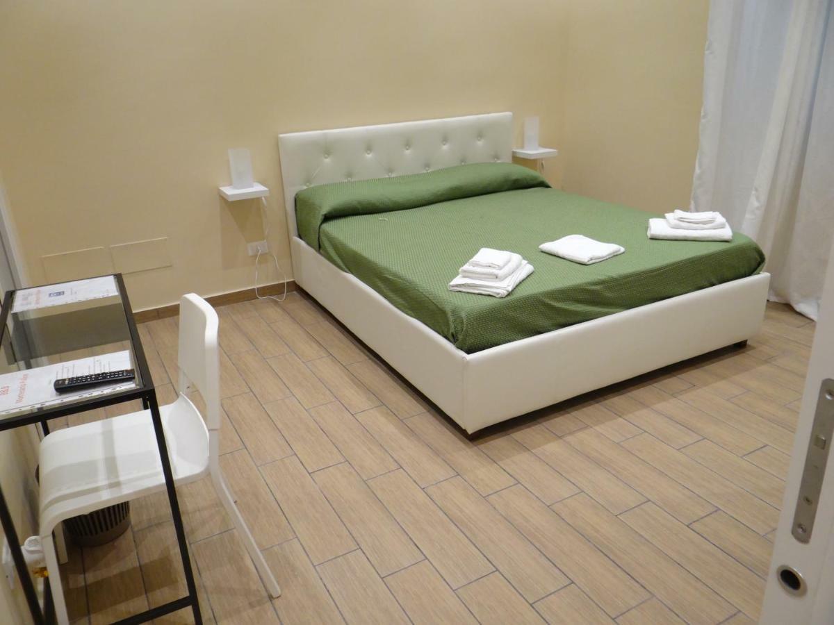 Bed and Breakfast Montecarlo Palace Palermo Zewnętrze zdjęcie