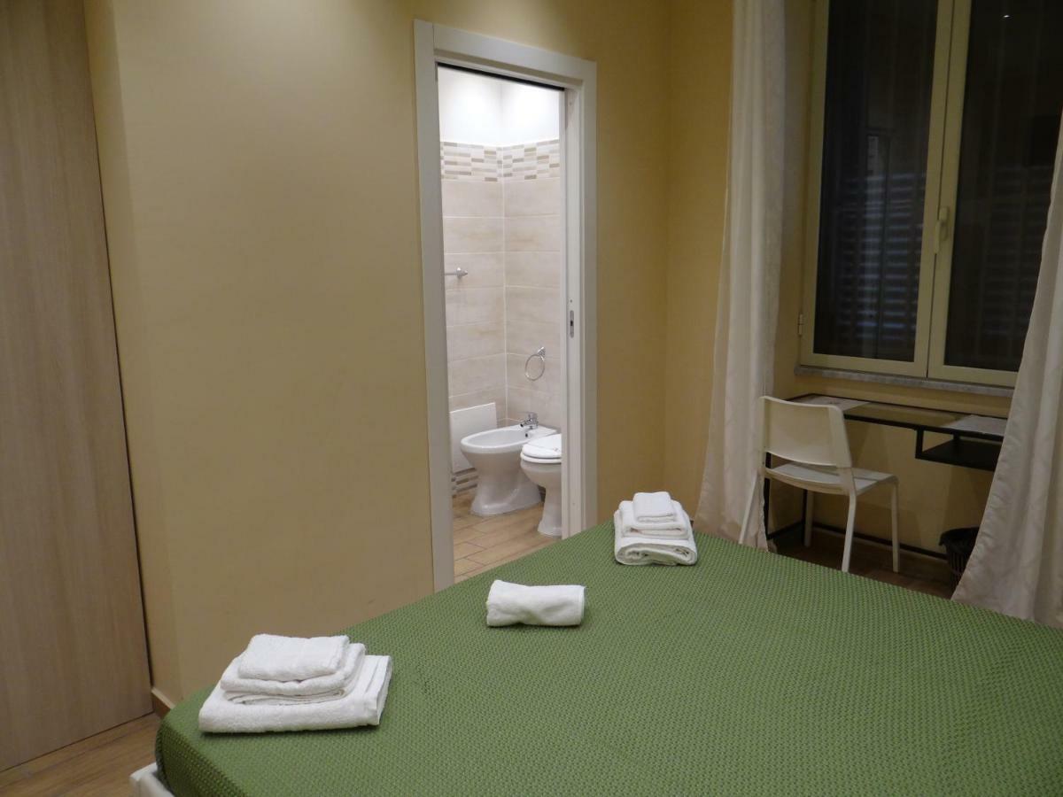 Bed and Breakfast Montecarlo Palace Palermo Zewnętrze zdjęcie